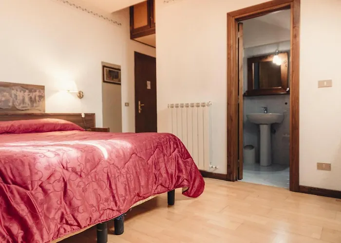 Il Plistia Отель 3*