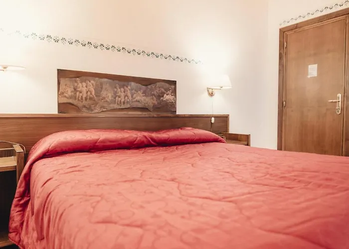 Il Plistia Отель 3*